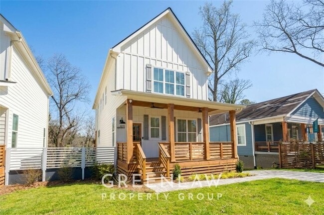 property at 830 Gaston St SW