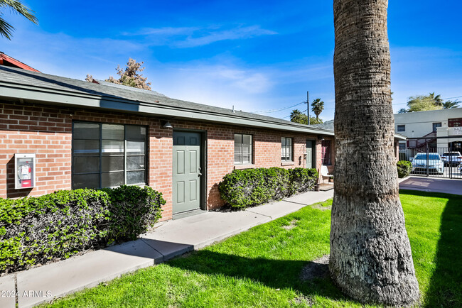 841 N 6th Ave in Phoenix, AZ - Building Photo - Building Photo