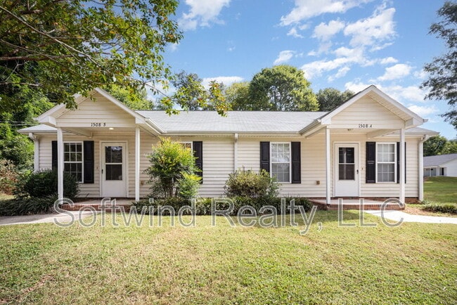 1508 Highland Ave in Albemarle, NC - Building Photo - Building Photo