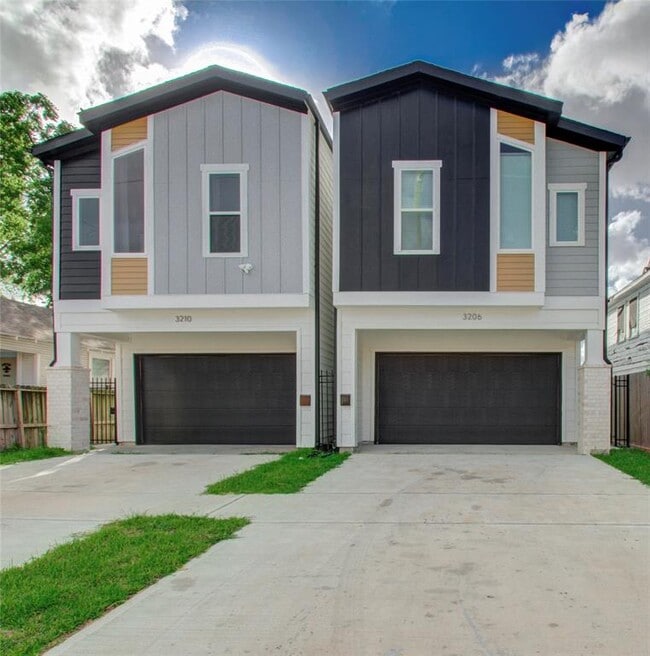 property at 3206 Live Oak St