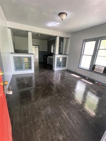 309 E Nelson St in Bowie, TX - Building Photo - Building Photo