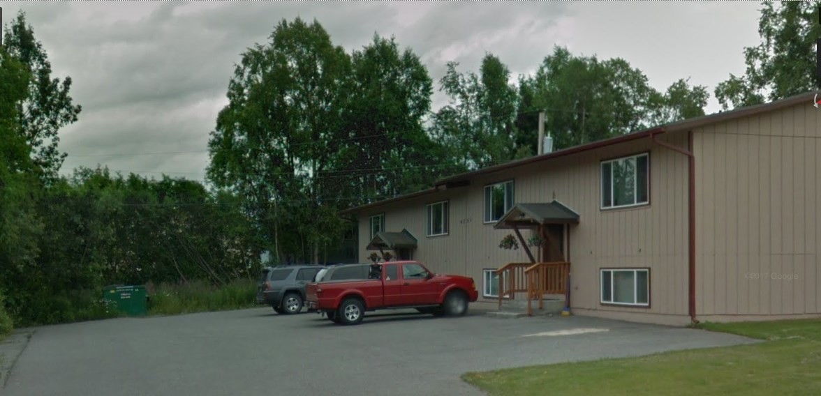 4734 W Dimond Blvd in Anchorage, AK - Foto de edificio