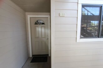 3200 S Litzler Dr in Flagstaff, AZ - Building Photo - Building Photo