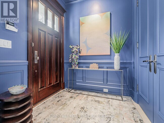 56 Lonsdale Rd in Toronto, ON - Building Photo - Building Photo