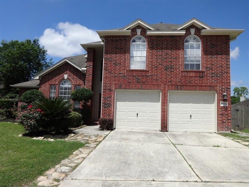 26872 Monarch Manor Ln in Humble, TX - Building Photo