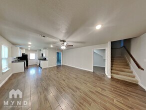 750 Rolling Terrace Cir in Granbury, TX - Building Photo - Building Photo