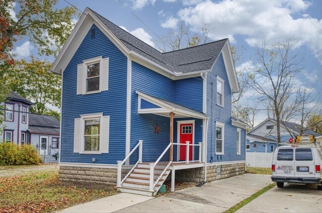 116 Jewett St in Howell, MI - Building Photo - Building Photo