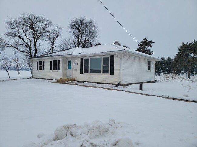 property at 4998 10th Ave