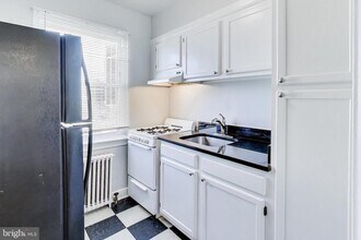 1722 N Quinn St in Arlington, VA - Building Photo - Building Photo