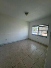 7207 Bay Dr in Miami Beach, FL - Building Photo - Building Photo