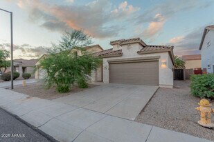 17242 W Marshall Ln in Surprise, AZ - Building Photo