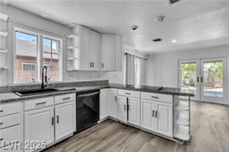 2204 Monterey Ave in Las Vegas, NV - Building Photo - Building Photo