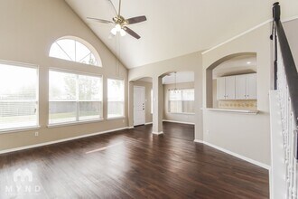 2131 Crimson Lake Ln in League City, TX - Foto de edificio - Building Photo