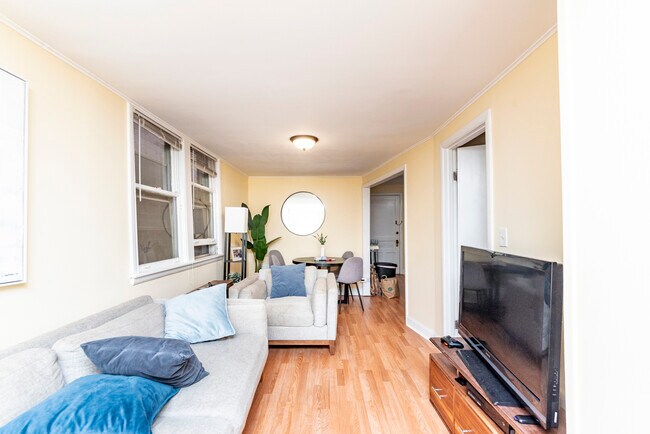 1654 W Melrose St in Chicago, IL - Building Photo - Building Photo