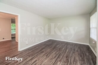 235 Sharon Dr in Fayetteville, GA - Building Photo - Building Photo