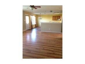 120 Rinehardt St in Hutto, TX - Building Photo - Building Photo