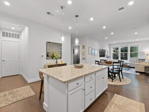 2324 Wind Charm St in Herndon, VA - Building Photo - Building Photo