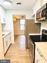 7917 Coriander Dr in Gaithersburg, MD - Building Photo - Building Photo