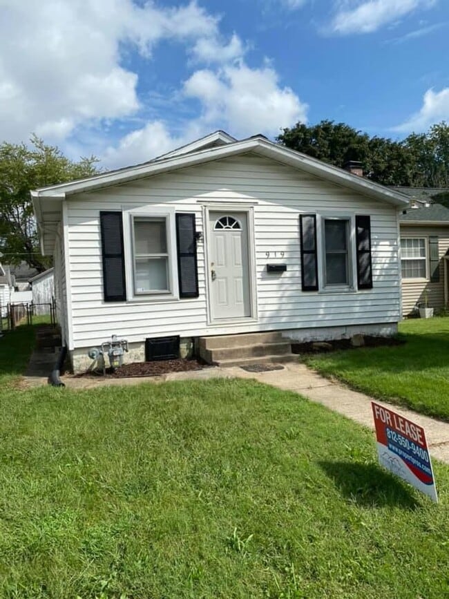 property at 919 Hercules Ave