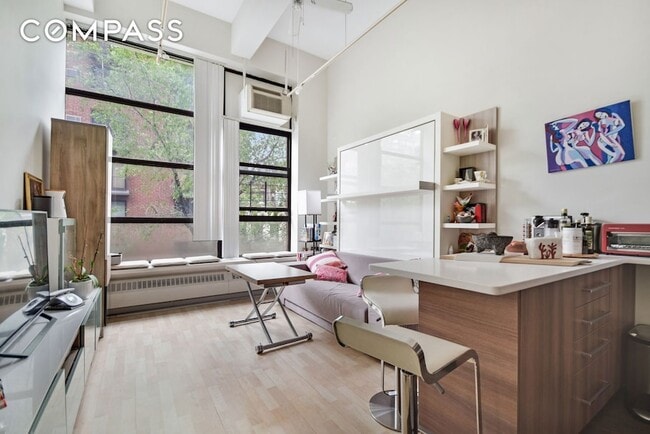 property at 350 E 62nd St