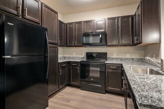 Aria at Kirkwood - (New) in Stafford, TX - Building Photo - Interior Photo