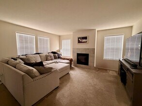 12840 Crane River Dr in Longmont, CO - Building Photo - Building Photo