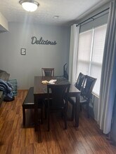 73 BB Way in Hurricane, WV - Foto de edificio - Building Photo