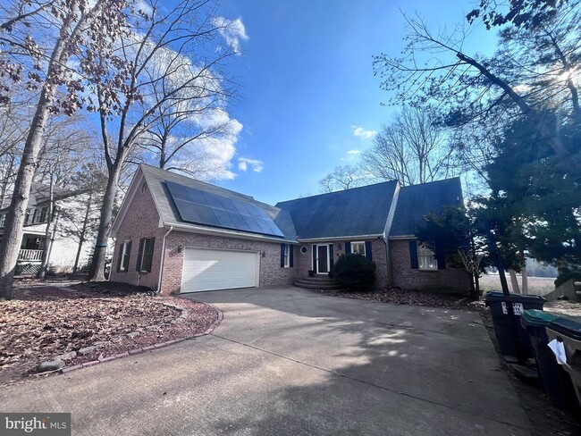 property at 3012 Cruiser Dr