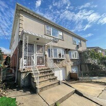 23-29-29 120th St in Queens, NY - Building Photo