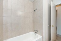 9410 Edgebrook Dr photo'