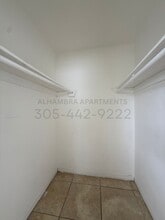 Alhambra Apartments in Miami, FL - Building Photo - Building Photo