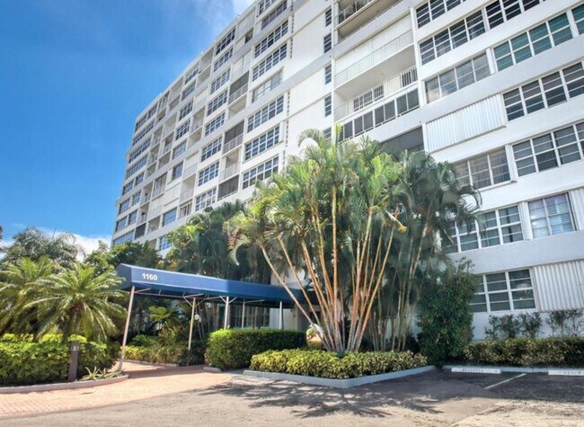 1160 N Federal Hwy in Fort Lauderdale, FL - Building Photo - Building Photo
