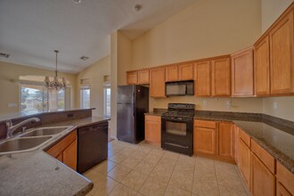 1121 Bourbon St-Unit -B in Pahrump, NV - Building Photo - Building Photo