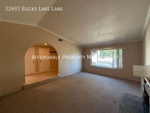32693 Bucks Lake Ln in Fremont, CA - Building Photo - Building Photo