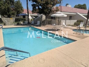 32505 Candlewood Dr in Cathedral City, CA - Building Photo - Building Photo
