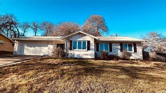 6602 Willamette Dr in Austin, TX - Building Photo