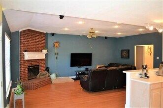 5004 Ivycrest Trail in Arlington, TX - Building Photo - Building Photo