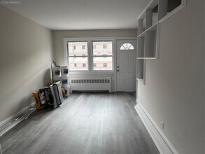 830 E Broadway in Long Beach, NY - Building Photo - Building Photo