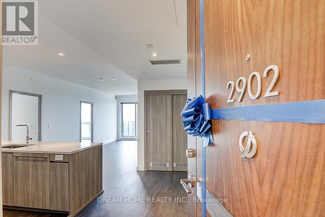 property at 27-2927 McMahon Dr