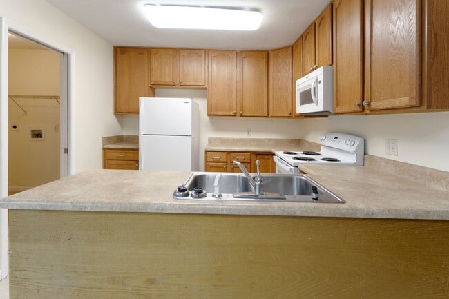 108 N Gray Ave in Panama City, FL - Building Photo - Building Photo