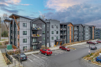 Trilogy Residences in Nanaimo, BC - Building Photo - Building Photo