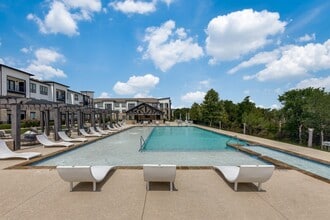 Williamson at the Overlook in Georgetown, TX - Building Photo - Building Photo