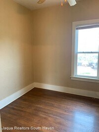 204 E Beech St photo'