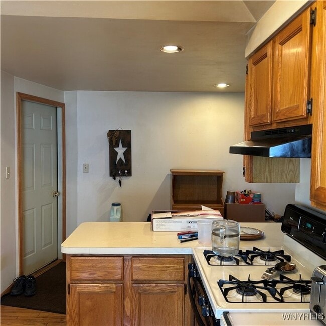 180 Willowdale Dr in West Seneca, NY - Building Photo - Building Photo