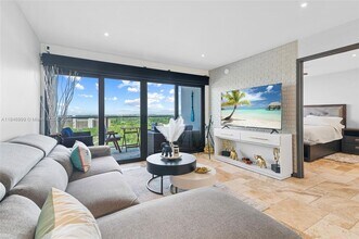 1401 N Riverside Dr in Pompano Beach, FL - Building Photo - Building Photo