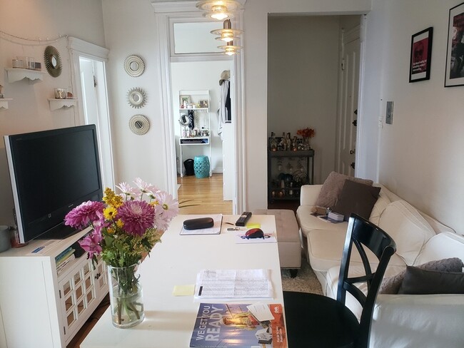 property at 282 Newbury St