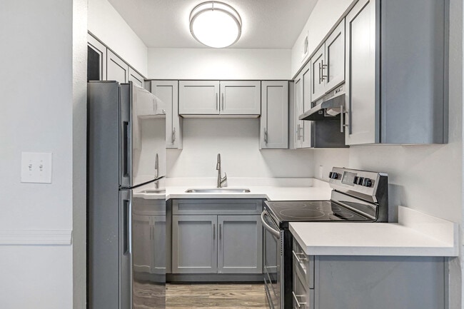 Atwater in Phoenix, AZ - Building Photo - Building Photo