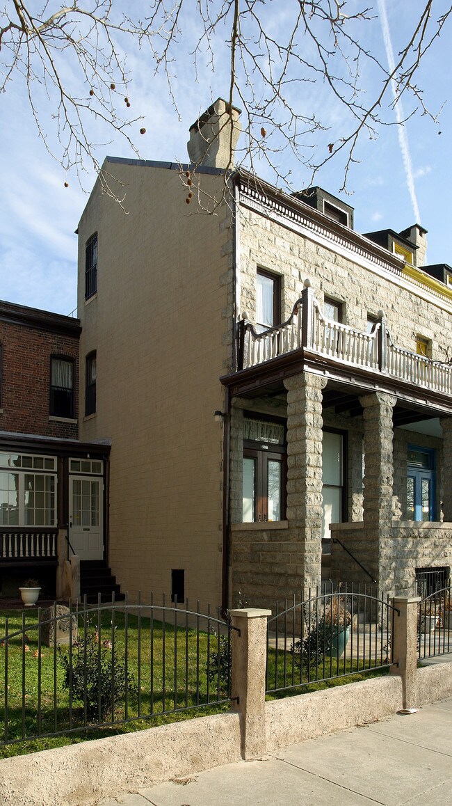 3512 Bank St in Baltimore, MD - Foto de edificio - Building Photo