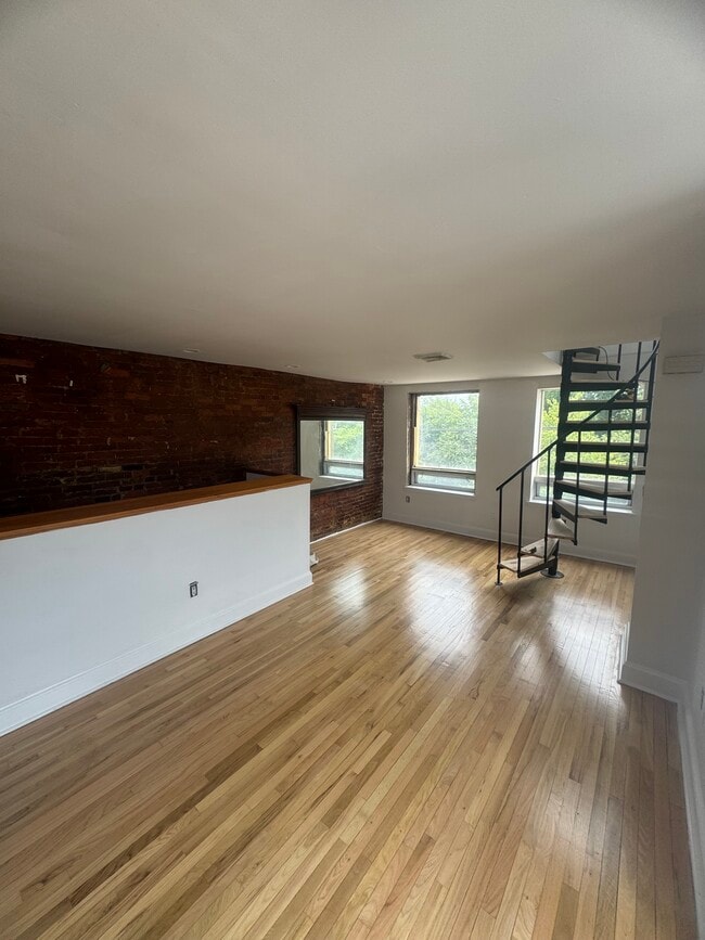 524 N 31st St, Unit 2