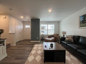 134 Fernside Ct in Greenville, SC - Building Photo - Building Photo